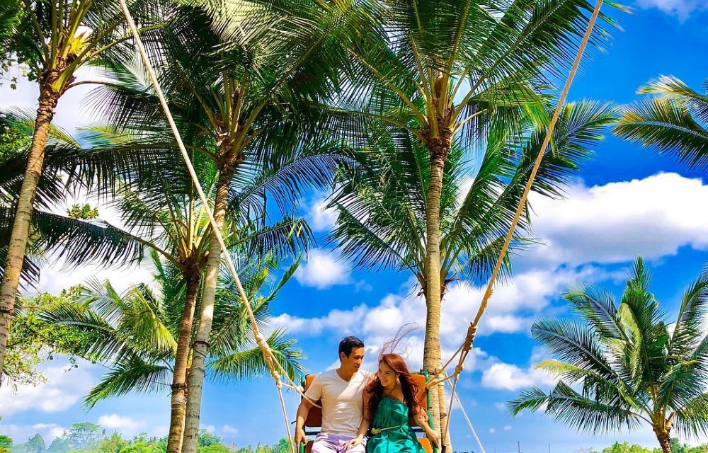 Wooden Cabin in Jimbaran at Real Bali Swing